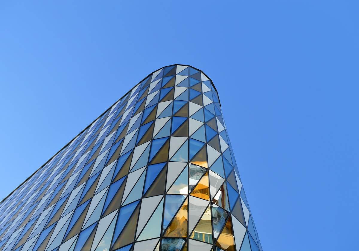 爱游戏官方网站-金沙乐娱场：在城市夜色里放慢脚步的综合娱乐港湾